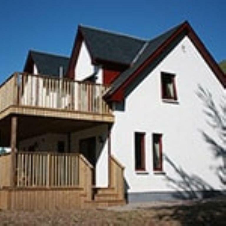 Letterfinlay Lodge House Exterior photo